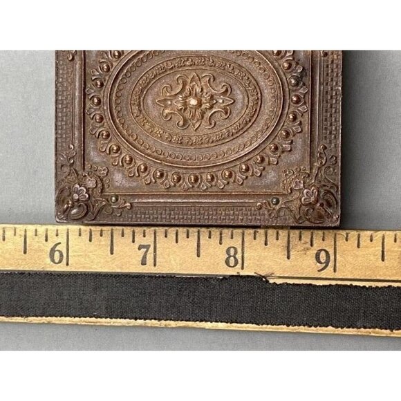 Antique Daguerreotype 1850s, Beautiful Dress, Young Husband & Wife Pair In Case - Picture 13 of 13